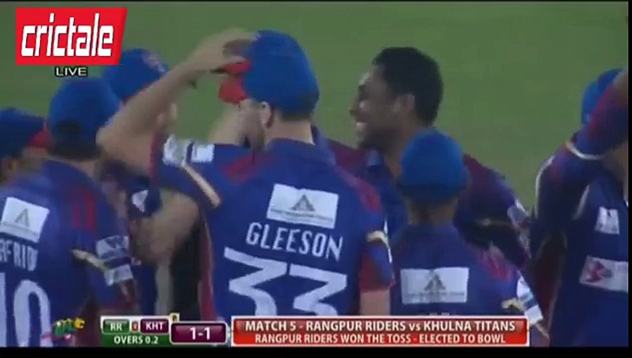 Shahid Afridi 4 Wickets Sink Titans Bangladesh Premiere League 2016