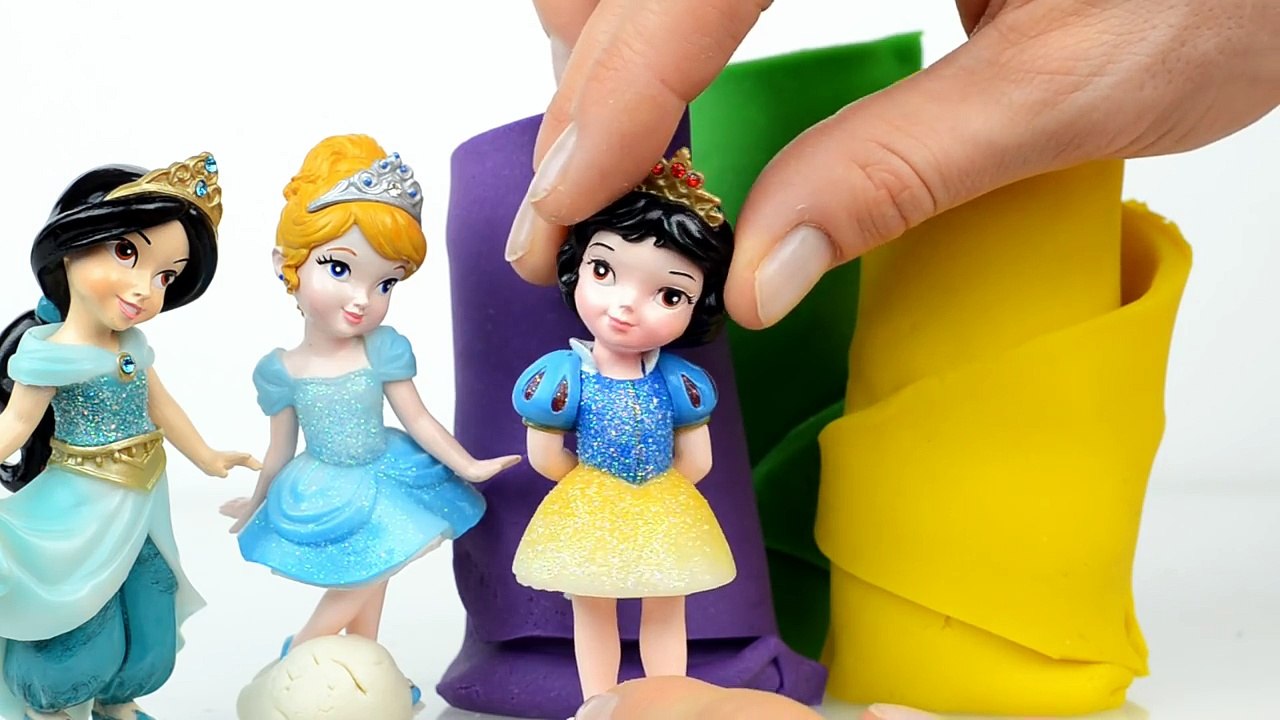 Disney princess surprise eggs play doh toys collection Cinderella, Jasmine, Snow White, Belle, Ariel-e0UXZp3FdnM