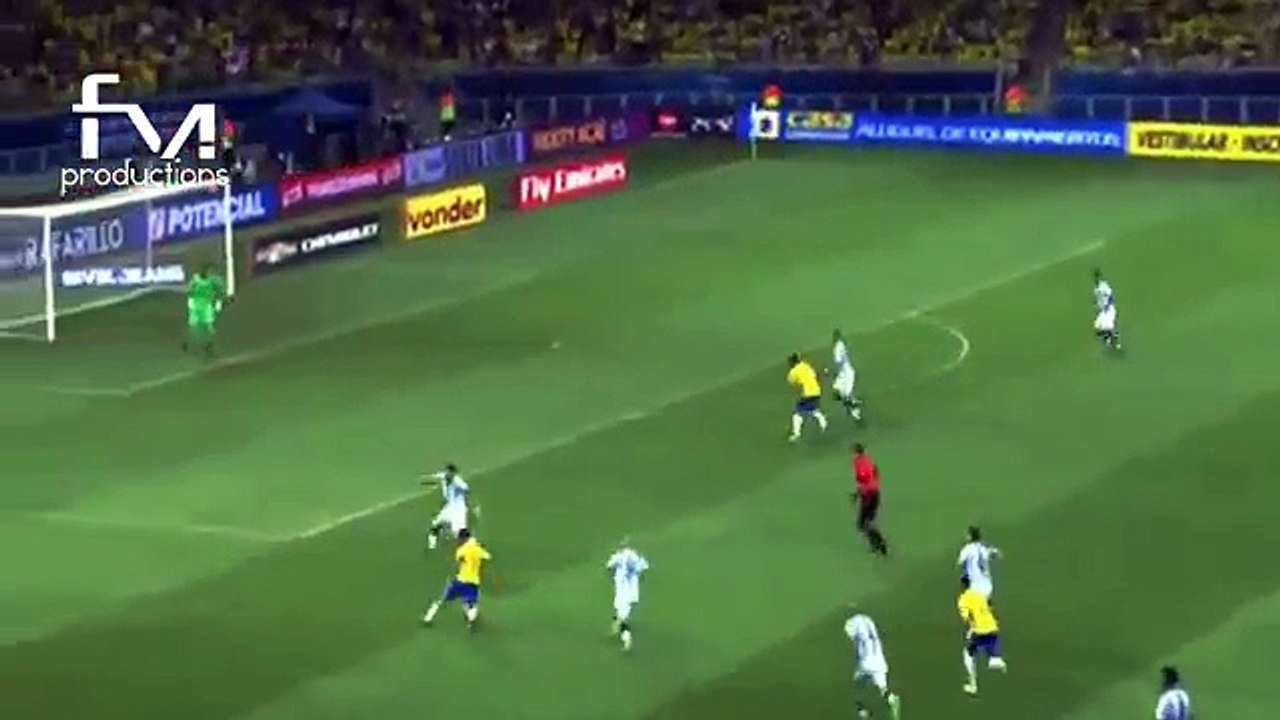 GOLAÇO de Philippe Coutinho ● Brasil 2 x 0 Argentina