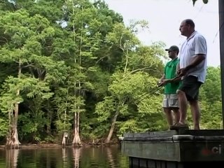 Suburban Secrets - 01x02 - Friends 'Til the End