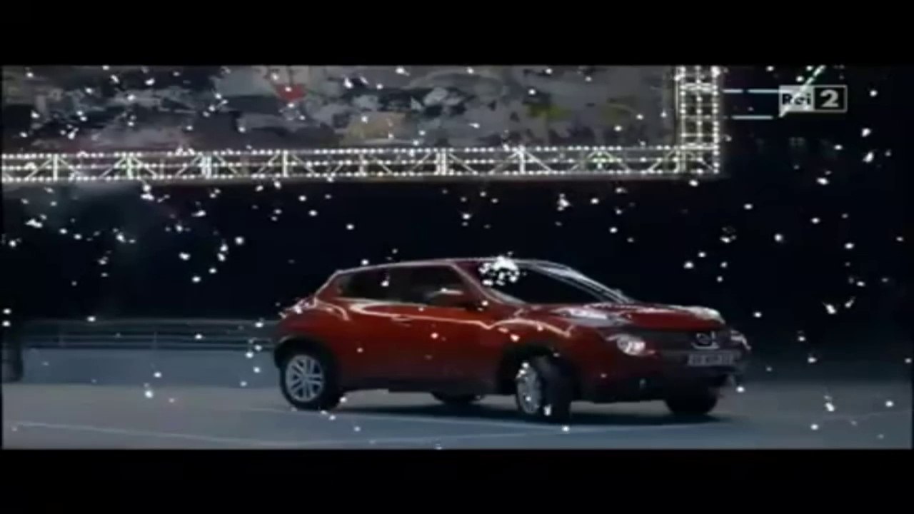 nissan juke spot (2010)