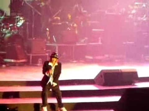 070826 GM _Rueng lek khong tur