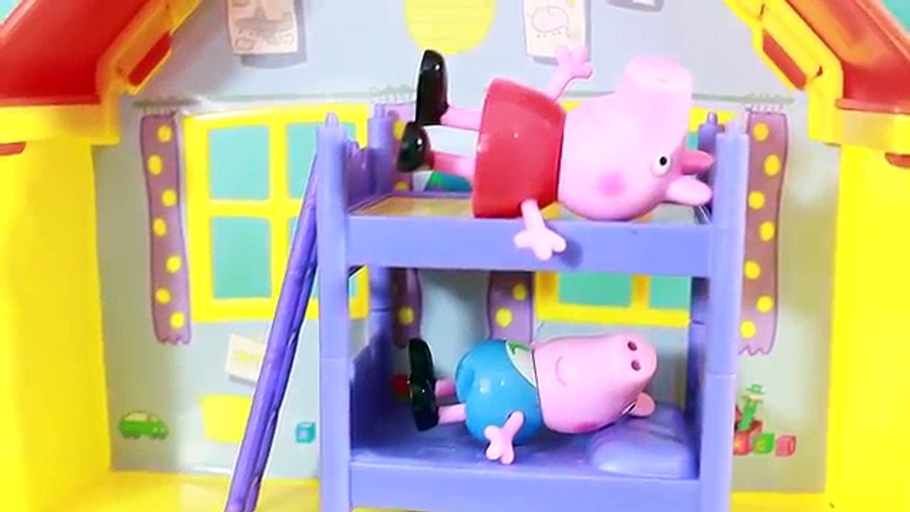 PEPPA PIG Nickelodeon Giant Peppa Video PLAY-DOH Mud Zoe Zebra Candy Cat George Muddy Puddles Toys