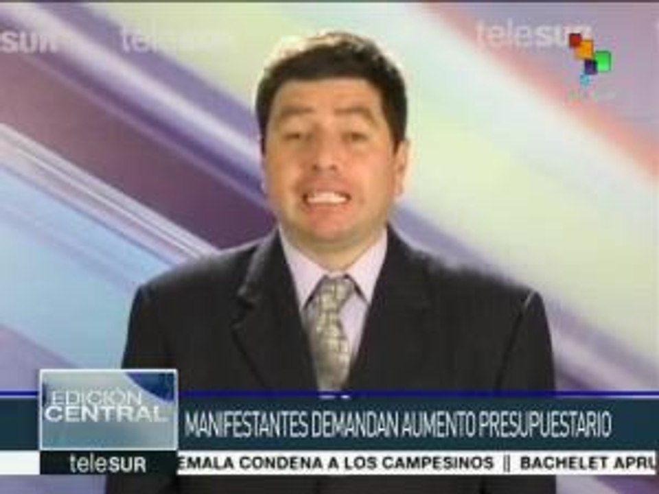 Trabajadores peruanos son violentamente reprimidos