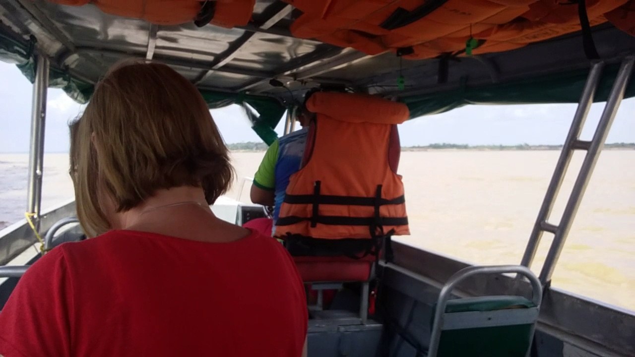 Unspektakuläre Szenen am Encontro das Aguas