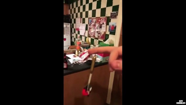 Une idée stupide en jouant aux fléchettes