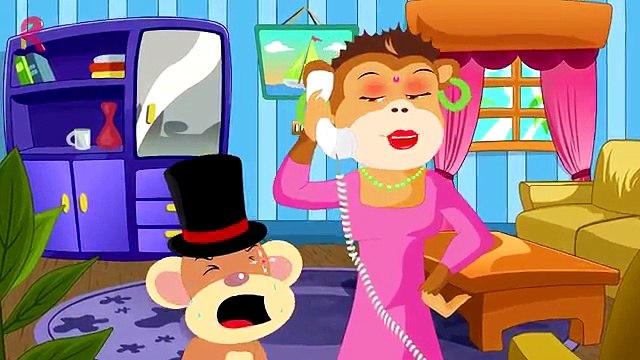 Five little monkeys jumping on the bed | Top 5 Lil Monkeys!