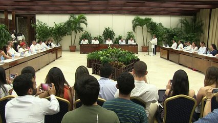 FARC y gobierno colombiano logran nuevo acuerdo de paz
