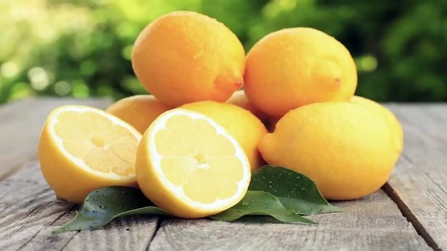 How to Get Rid of Dark Spots on Face Naturally