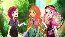 A Traves del Bosque Ever After High