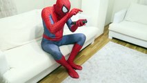 SPIDERMAN VS TELEVISION l How To Spiderman Zapping - Spiderman Watching Television Remote Control :)