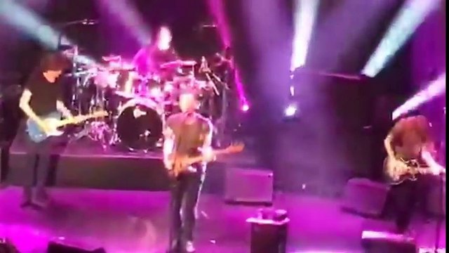 Sting - Driven to tears (Bataclan - 12/11/2016)