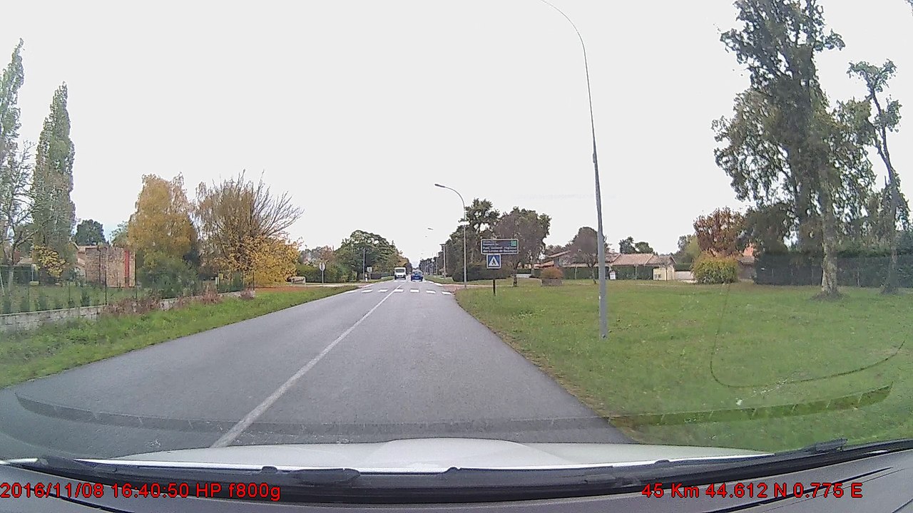 grille stop , feu ne fonctionne pas , sans clignotant à le barp (33)