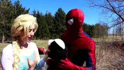 Download Video: Frozen Elsa & Anna Makeup Machine Disaster! w/ Spiderman, Pink Spidergirl, Catwoman & Joker :)