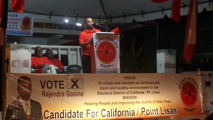 Candidate Rajindra Gosine speaks at NSA Dow Village Cottage Meeting