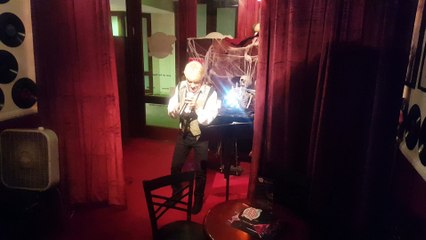 RetroRoom Lounge Palm Springs Live Entertainment