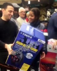 El regalo a Franchesca La Profeta