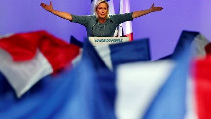 Marine Le Pen provoque la colère des Anglais