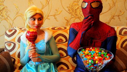 Frozen Elsa has Rainbow Hair w/ Spiderman vs Joker vs Hulk & Fun superheroe in real life