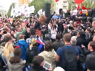 Никита Джигурда прискакал на коне на шабаш "ДНР" в Донецке