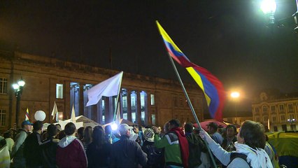 Colombianos celebran nuevo acuerdo de paz con las FARC