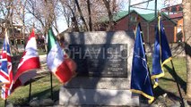 Në përkujtim të 14 ushtarëve britanikë që humbën jetën në Kosovë