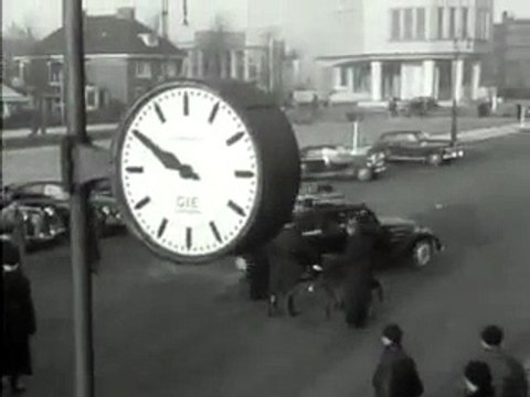 1949 Negentiende rally van Monte Carlo de rijders passeren ons land 1 januari 1949