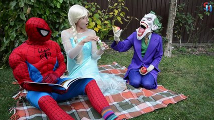 Explosive balloon Spiderman vs joker w/ Spider man & Frozen Elsa Princess in Real Life
