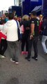 Moto Gp Valencia- Valentino Rossi shock contro una fan