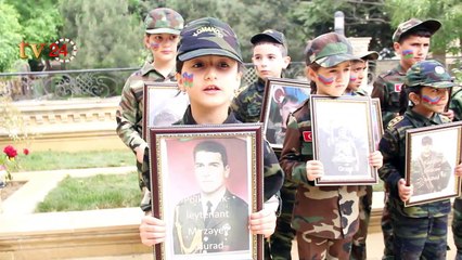 Bakıda şagirdlər aksiya keçirdi