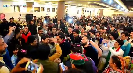 Usman Dar Received Like a Heo in Sialkot For His Fight Against Rigging