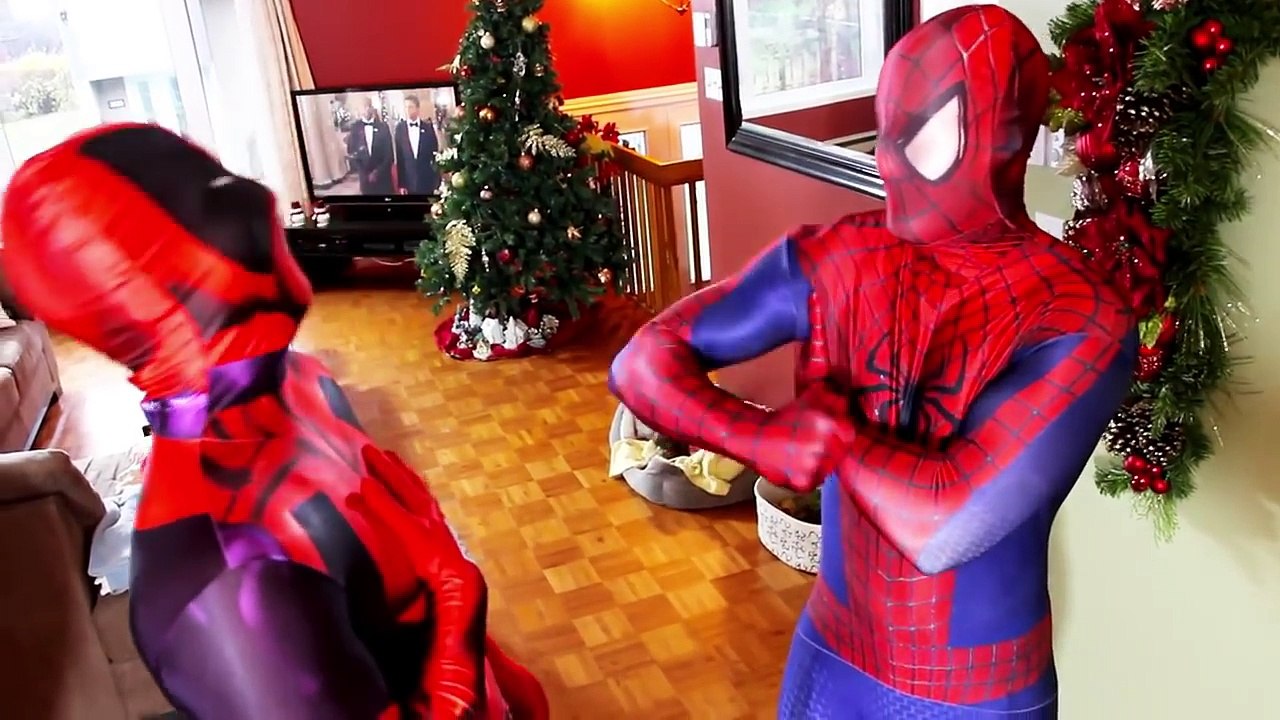Deadpool vs Spiderman in real life superhero battle Spiderman vs Deadpool superheroes in real life b