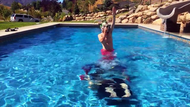 SuperHero Bad Baby Victoria Messy Toy Room Fail Annabelle Toy Freaks Family Hidden Egg Toy Freaks