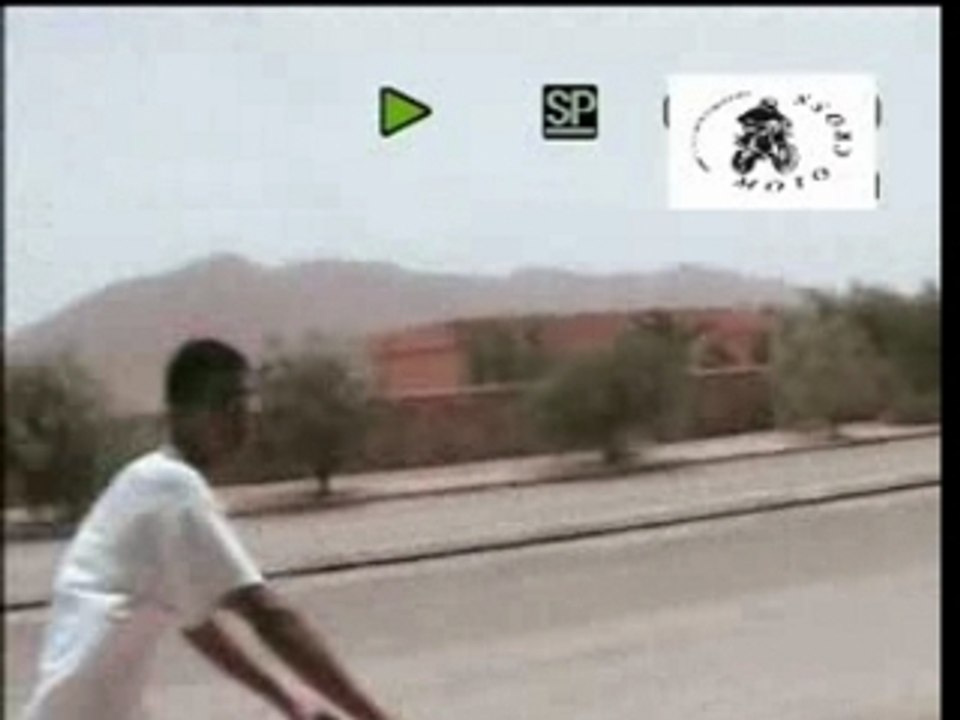 at3amer(93 140 bondy  75011 belleville)