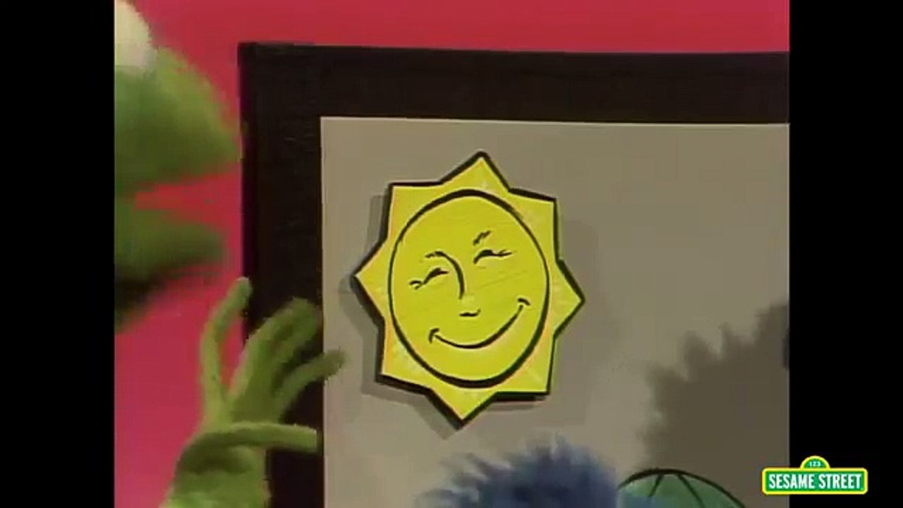Classic Sesame Street - Kermit s Weather Calendar