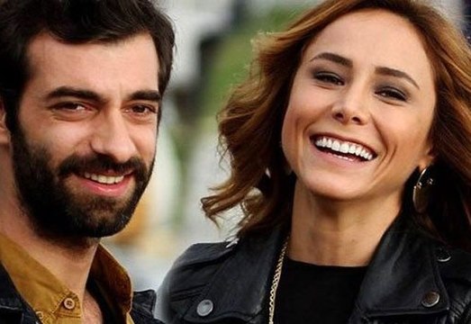 Burçin Terzioğlu - ilker Kaleli - Uçankuş Tv