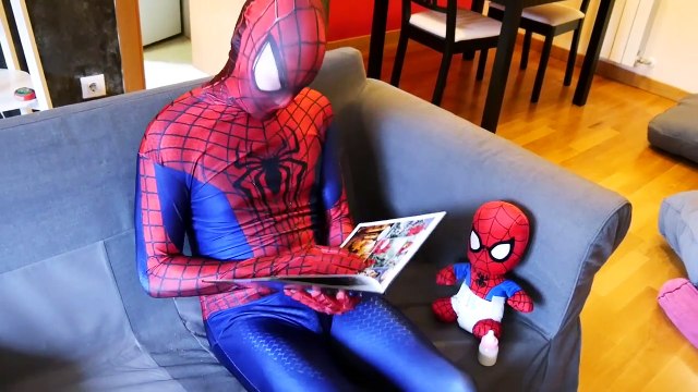 Spiderman vs Baby Challenge! w/ Pink Spidergirl, Green Spider-Man & Hulk Cinderella Shoes vs Zombie