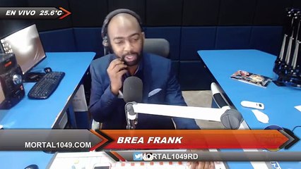 Sus 20 novios le regalan 20 iPhone 7, los vende y se compra una casa