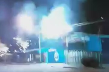 Power Lines Crackle and Spark as Earthquake Hits South Island