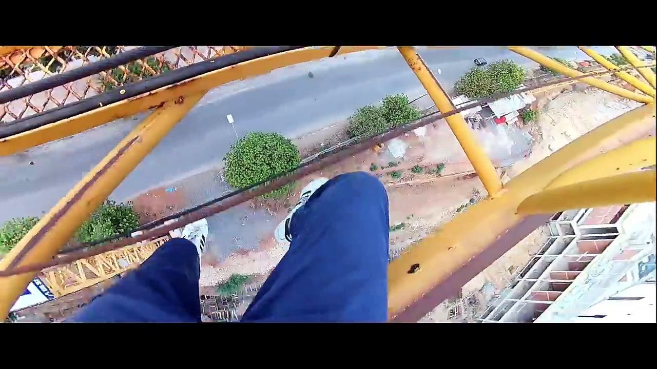Daredevil hangs from crane in Morocco
