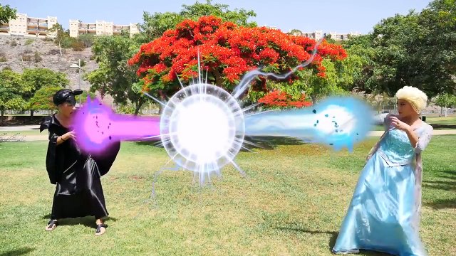 Frozen Elsa Makeup Anna Loses Her Teeth vs Dentist Spiderman w Batman Princess Ball Dance