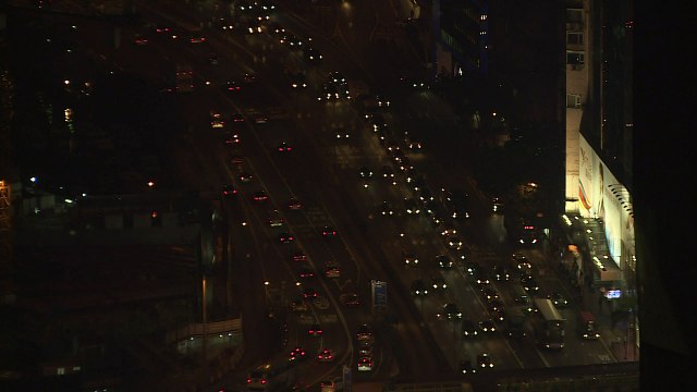 La super Lune brille en Asie