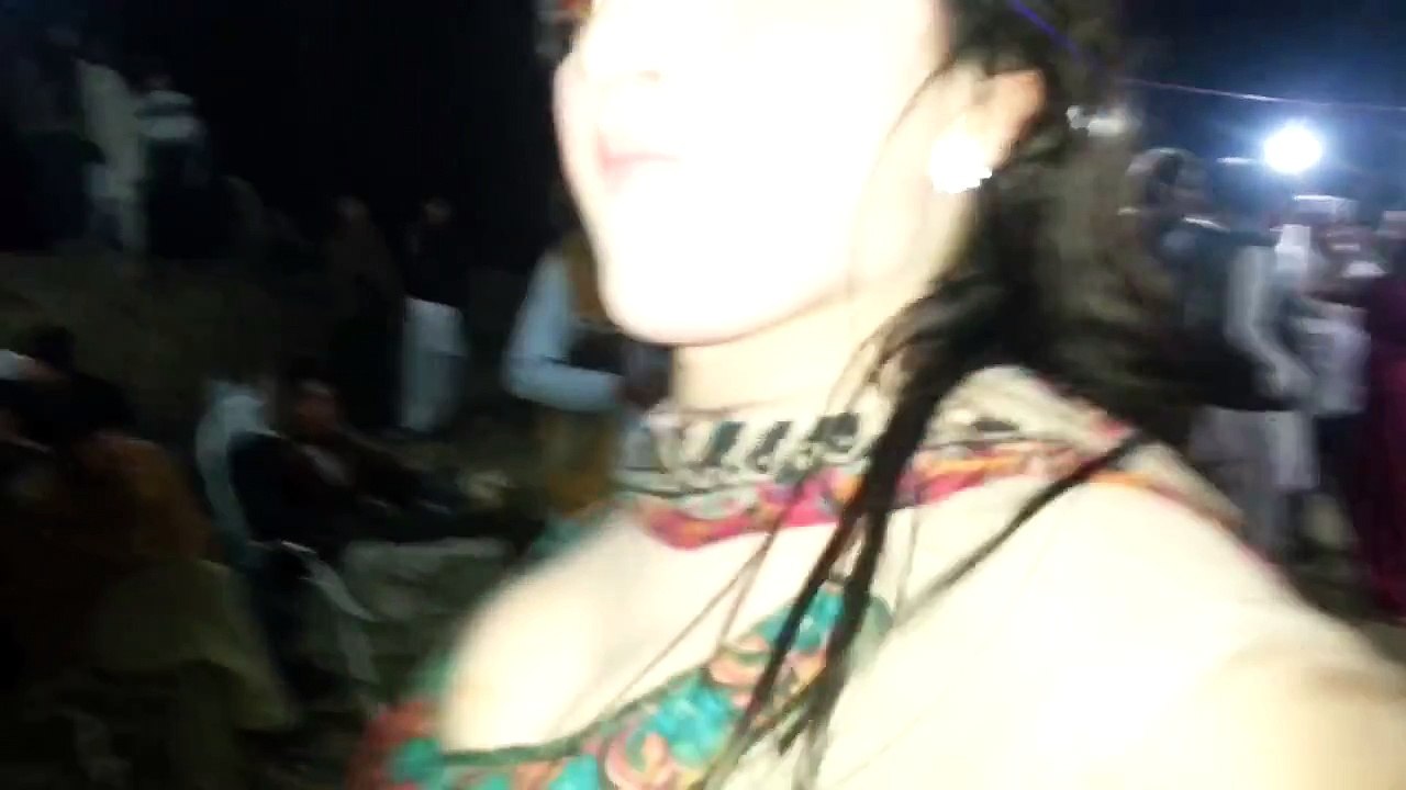 Pashto hot mujra...... Rani