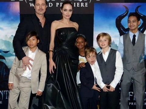 Angelina Jolie ‘Seems OK’ After Divorce Brad Pitt