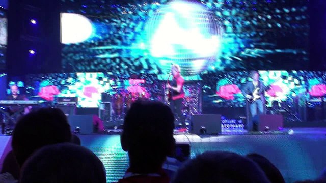 Secret Service - Flash In The Night ( Дискотека 80-х 3D Авторадио 2010, Москва)