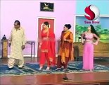 Iftikhar Thakur( Desi Girl ) Khushbu Garam Looks, Funniest Punjabi Stage Drama 2017