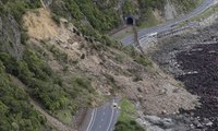 New Zealand Earthquake: Damage in Wellington after 7.8 magnitude tremor
