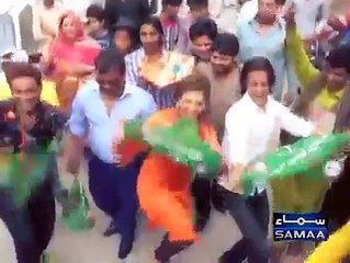 مریم نواز کی بغیر شلوار کی ڈانس ویڈ یو نے انٹرنیٹ پر دھوم مچا دی ۔ HARIS