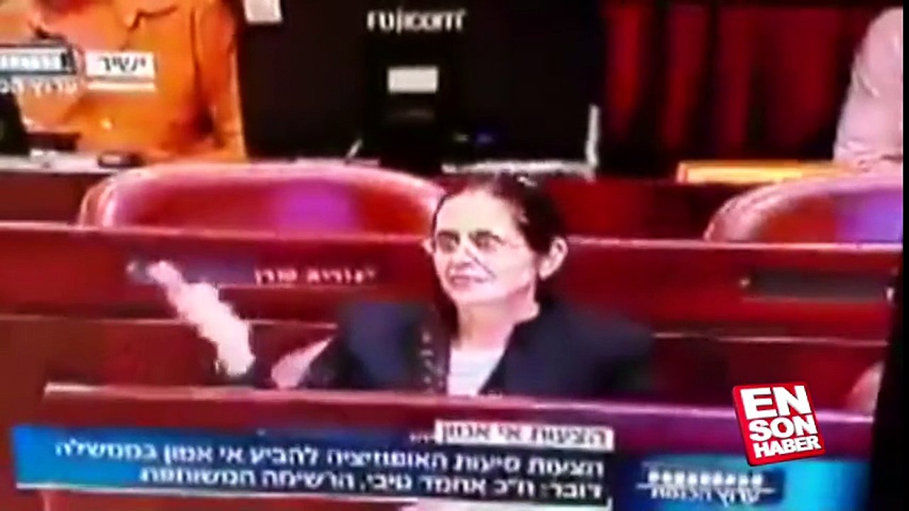 Arap milletvekili İsrail Meclisi'nde ezan okudu