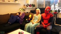 FROZEN ELSA & SPIDERMAN vs JOKER! Fart Prank! Batman and Batgirl Laundry - Superhero in real life